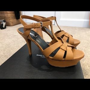 YSL Tribute 75 Sandal in Caramel